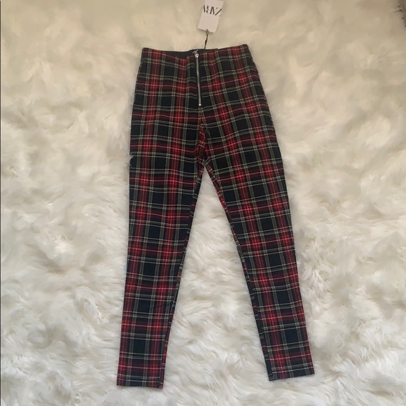 Zara Plaid Legging - Picture 1 of 4